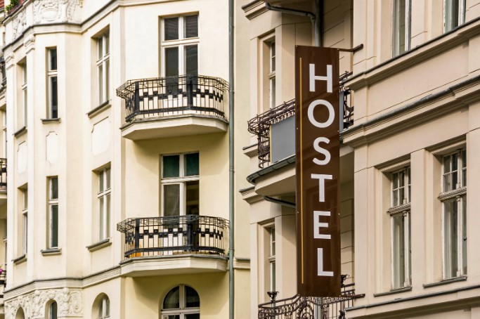 5 вопросов, которые нужно задать подрядчику перед заказом вывески